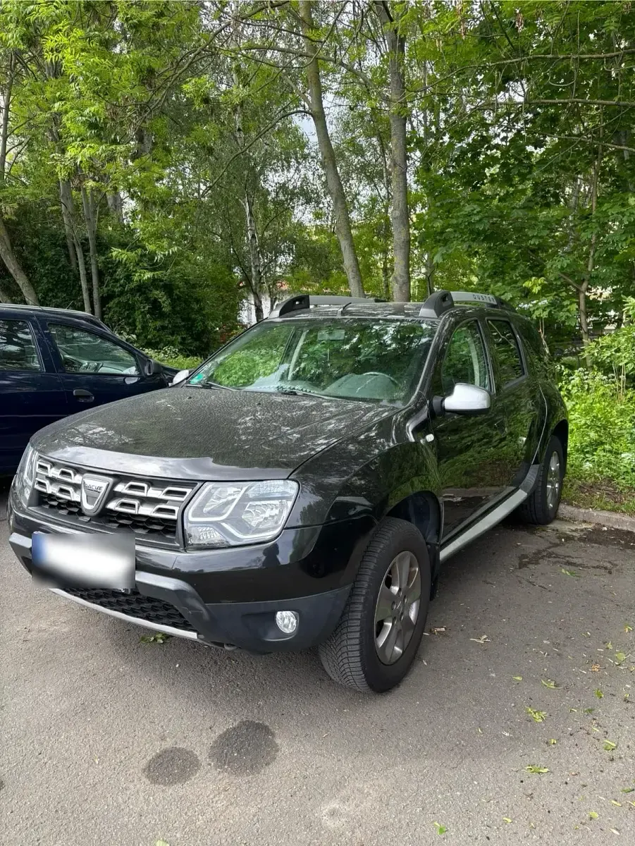 Gebraucht Dacia Duster Prestige 125 PS (91 kW) 2014 Schwarz SUV