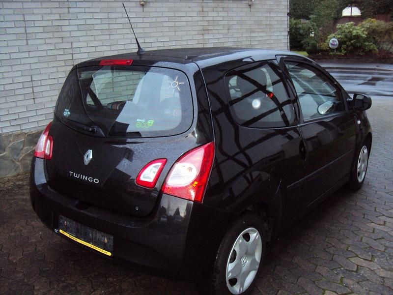 Gebraucht Renault Twingo 75 PS (55 kW) 2014 Schwarz Kleinwagen