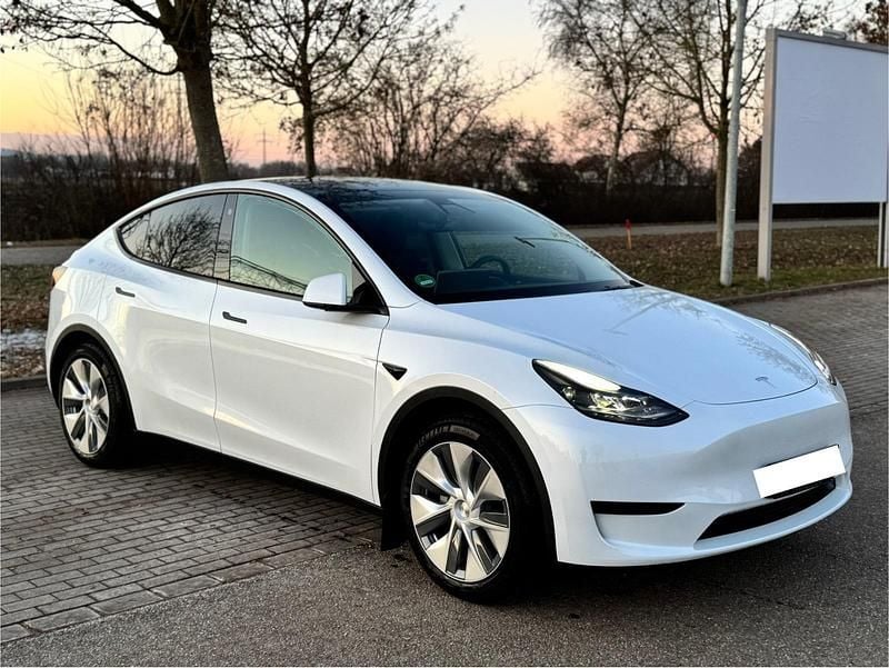Gebraucht Tesla Model Y 378 kW (514 PS) 2022 Weiß SUV