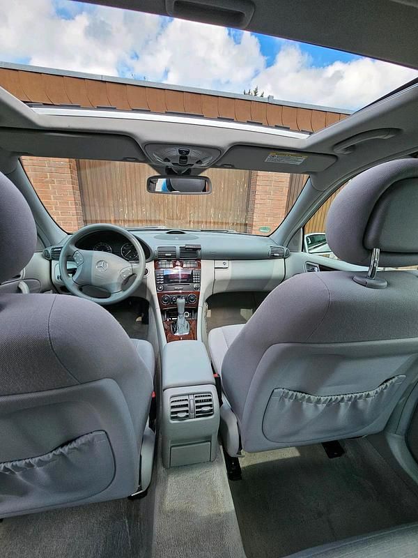 Gebraucht Mercedes C180 2005 Silber Limousine