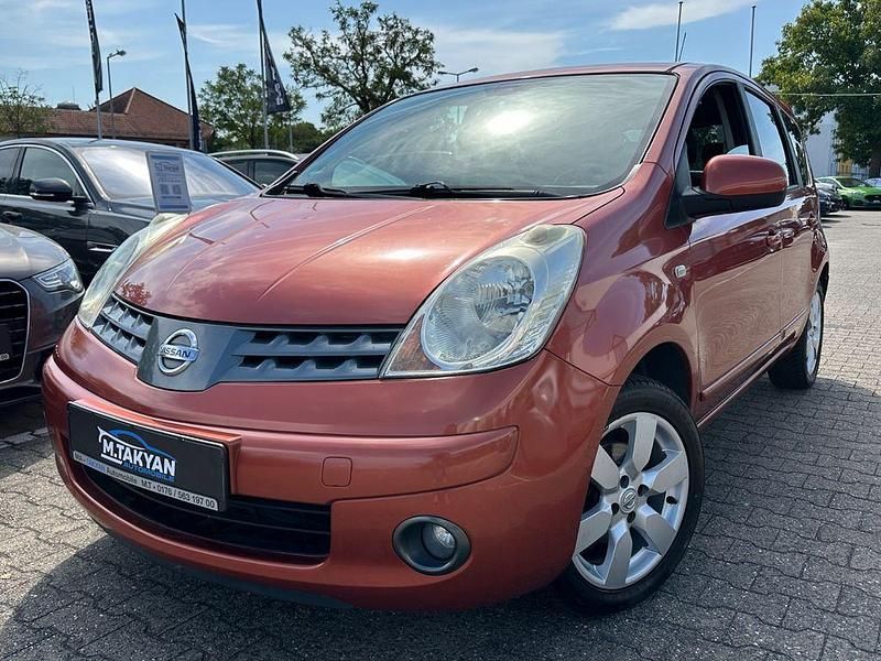 Orange Gebraucht 2007 Nissan Note Tekna Van / Kleinbus | 3.990 € (Teuer) - Bild 1/4