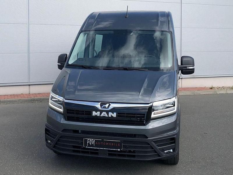 Gebraucht MAN TGE 163 PS (119 kW) 2024 Grau Van