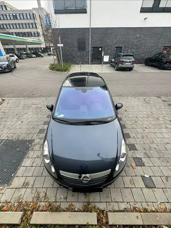 Gebraucht Opel Corsa 101 PS (74 kW) 2010 Blau Kleinwagen