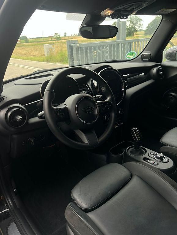 Gebraucht Mini Cooper SE 135 kW (184 PS) 2021 Schwarz Kleinwagen