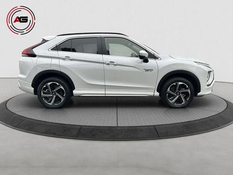 Gebraucht Mitsubishi Eclipse Cross 188 PS (138 kW) 2024 Weiß SUV