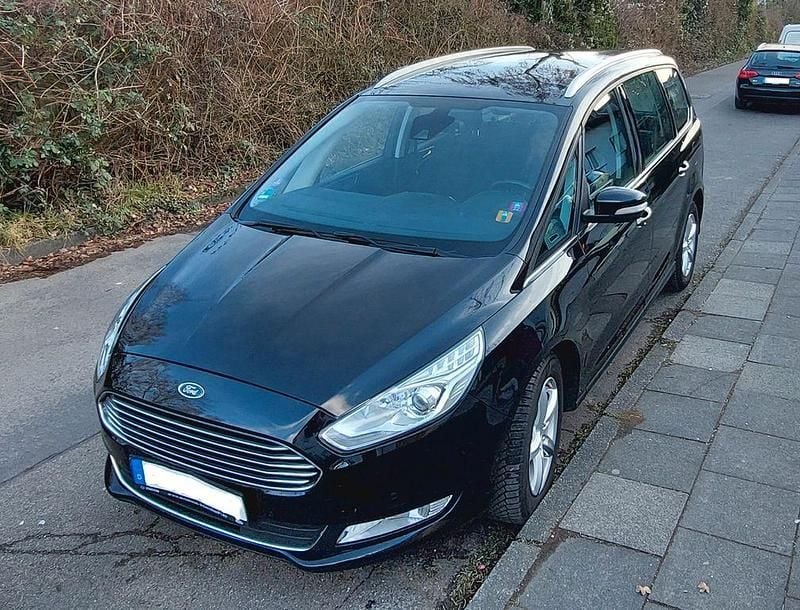 Schwarz Gebraucht 2018 Ford Galaxy Business Edition Van / Kleinbus | 17.500 € (Guter Preis) - Bild 1/4