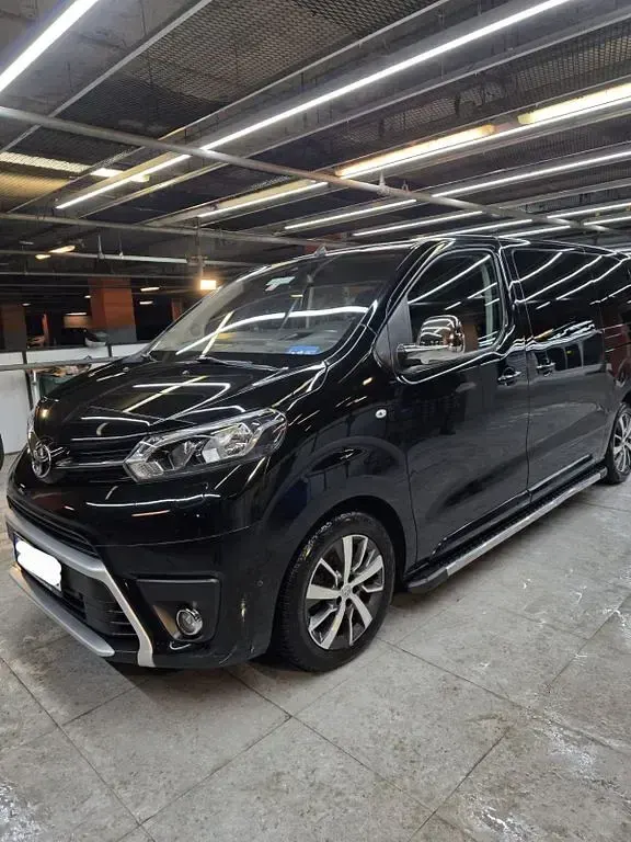 Gebraucht Toyota Proace Team 177 PS (130 kW) 2020 Schwarz Van / Kleinbus