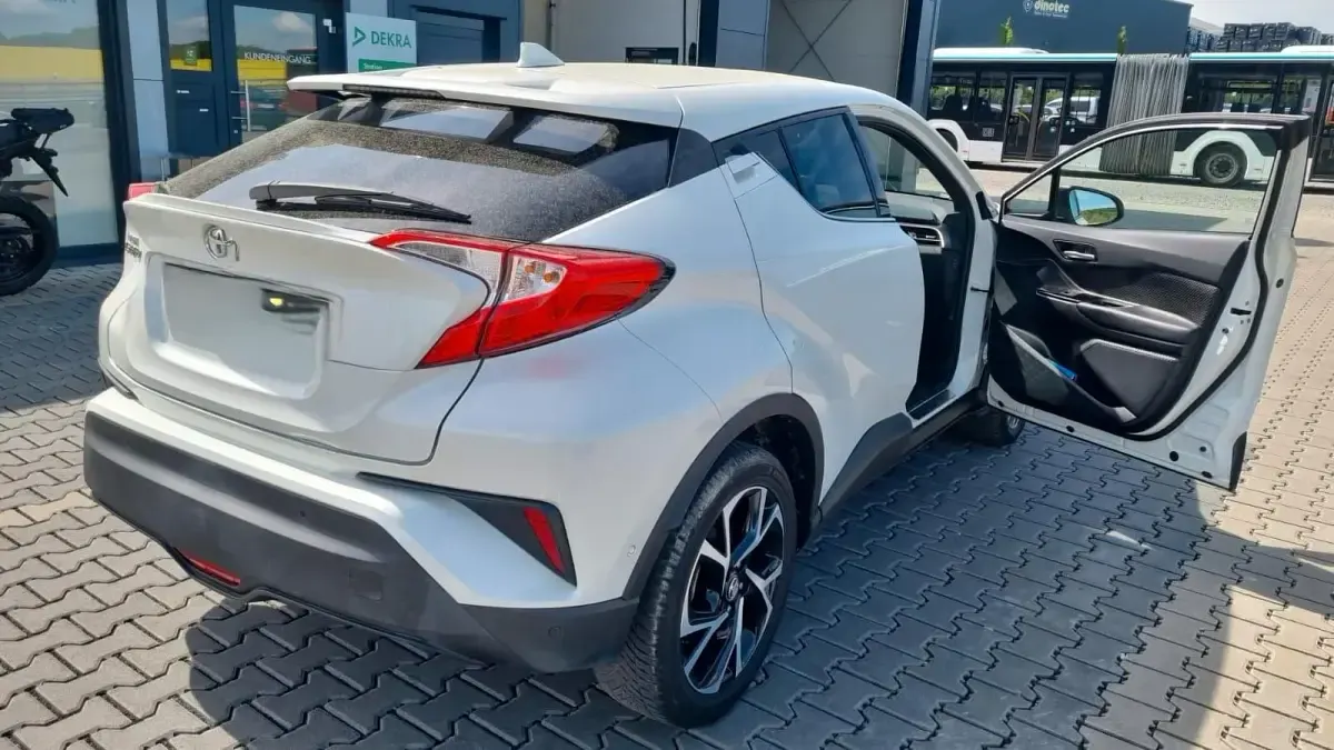 Second-hand Toyota C-HR 116 CP (85 kW) 2019 SUV