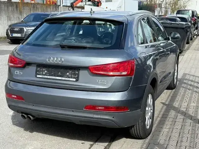 Gebraucht Audi Q3 Comfort 170 PS (125 kW) 2012 Andere SUV
