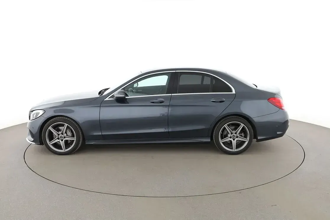 Gebraucht Mercedes C200 AMG line 184 PS (135 kW) 2015 Grau Limousine