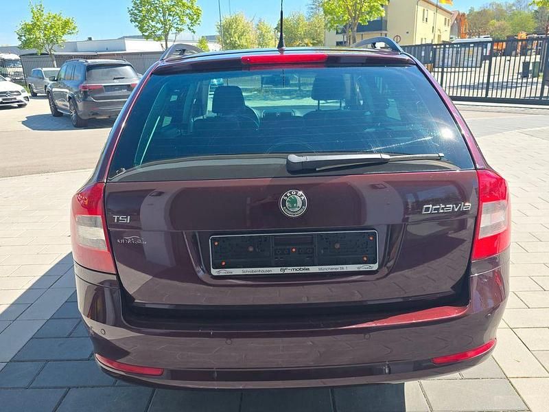 Gebraucht Skoda Octavia 122 PS (89 kW) 2010 Kombi