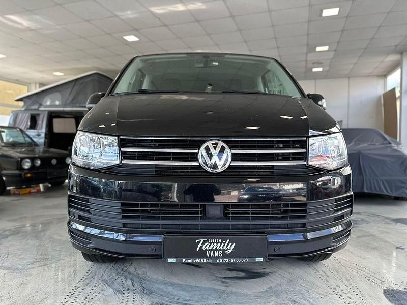 Schwarz Gebraucht 2016 VW T6 Van | 23.999 € (Etwas zu teuer) - Bild 1/4