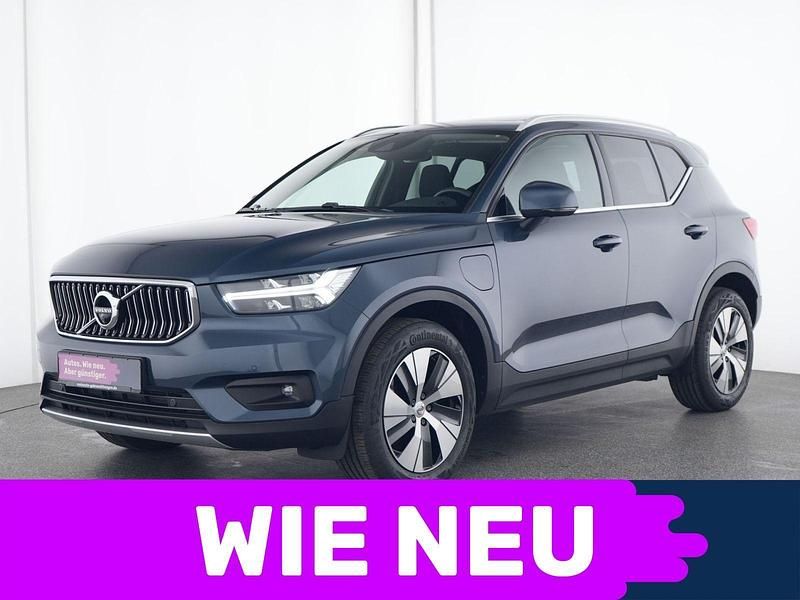 Blau Gebraucht 2020 Volvo XC40 Inscription SUV | 24.764 € (Superpreis) - Bild 1/4