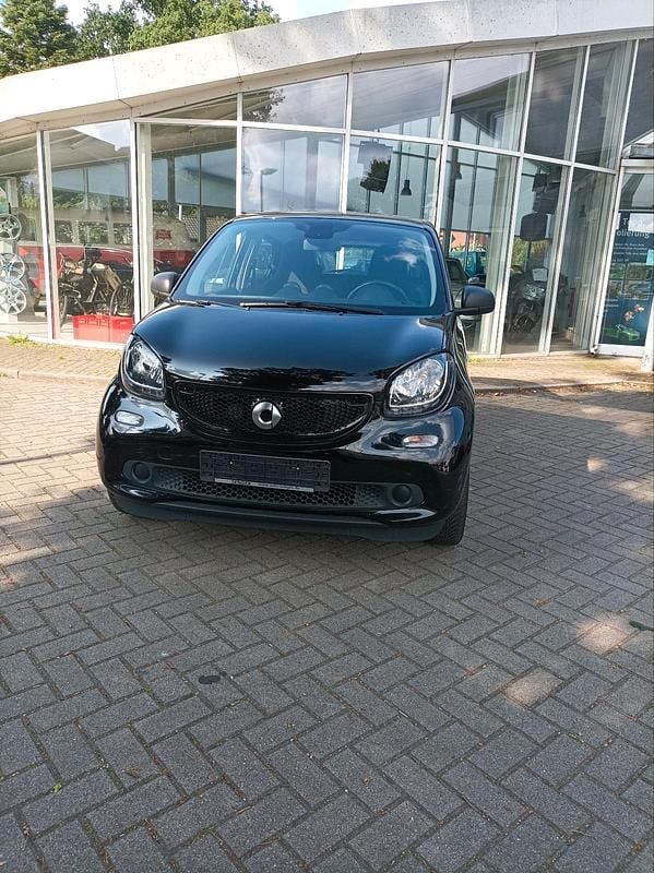 Schwarz Gebraucht 2019 Smart ForFour Kleinwagen | 11.400 € (Fairer Preis) - Bild 1/4