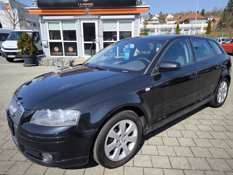 Schwarz Gebraucht 2005 Audi A3 Sportback Ambiente Limousine | 1.989 € (Teuer) - Bild 1/4