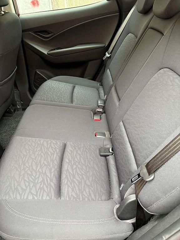 Gebraucht Hyundai ix20 Style 90 PS (66 kW) 2016 Rot Kleinwagen