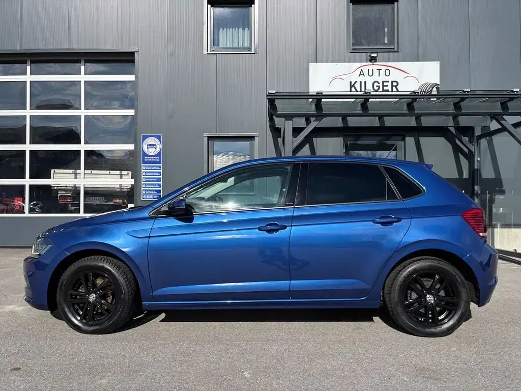 Gebraucht VW Polo Comfortline 95 PS (69 kW) 2020 Blau Kleinwagen