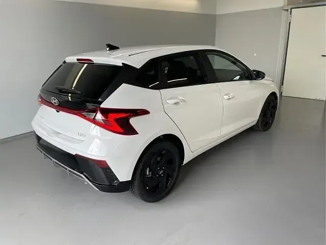 Neu Hyundai i20 Edition 90 PS (66 kW) 2026 Atlas white Kleinwagen