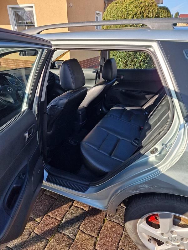 Gebraucht Mazda 6 Inclusive 141 PS (103 kW) 2005 Silber Kombi