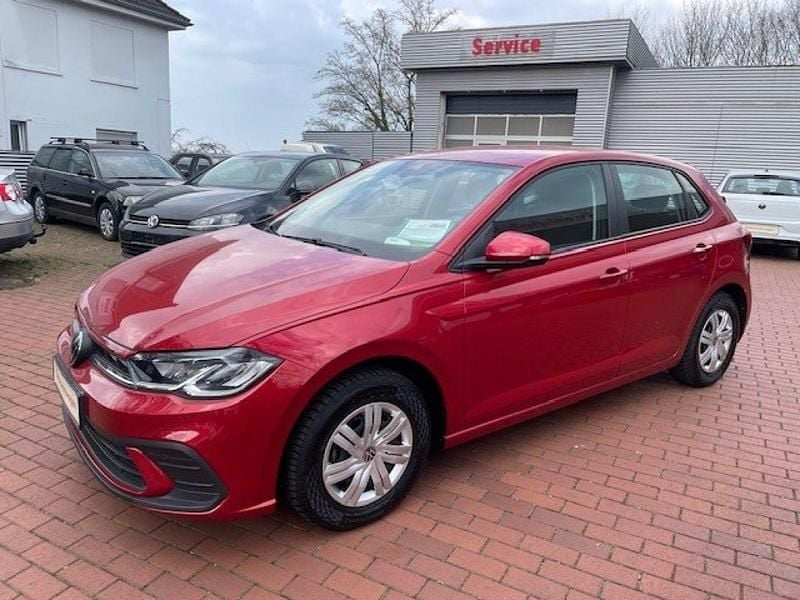 Gebraucht VW Polo Life 80 PS (58 kW) 2022 Kings red metallic (metallic) Kleinwagen