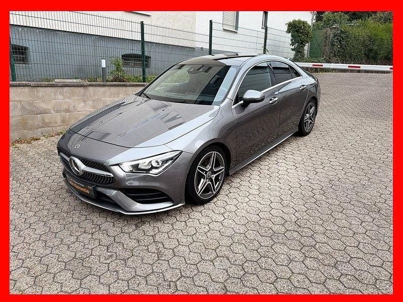 Mountaingrau Gebraucht 2019 Mercedes CLA180 Sport Limousine | 21.649 € (Fairer Preis) - Bild 1/4