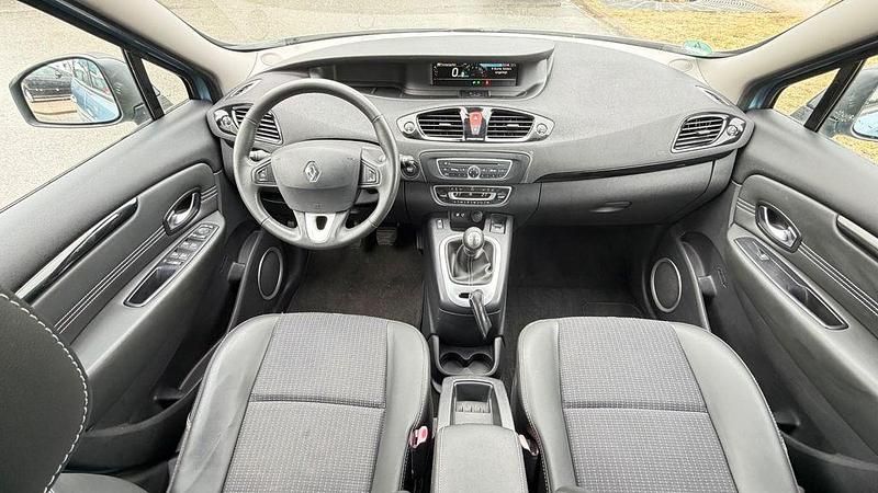 Gebraucht Renault Scénic III Dynamique 131 PS (96 kW) 2011 Blau Van / Kleinbus