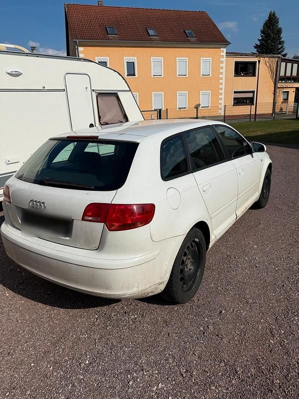 Gebraucht Audi A3 125 PS (91 kW) 2008 Weiß Kleinwagen