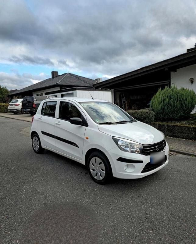 Gebraucht Suzuki Celerio Club 68 PS (50 kW) 2017 Weiß Kleinwagen