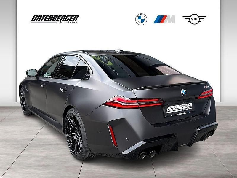 Neu BMW M5 Performance 727 PS (534 kW) 2026 Grau Limousine