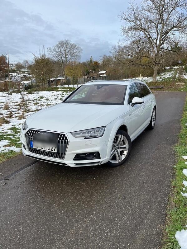Weiß Gebraucht 2019 Audi A4 Allroad Ambiente Kombi | 26.000 € (Guter Preis) - Bild 1/4