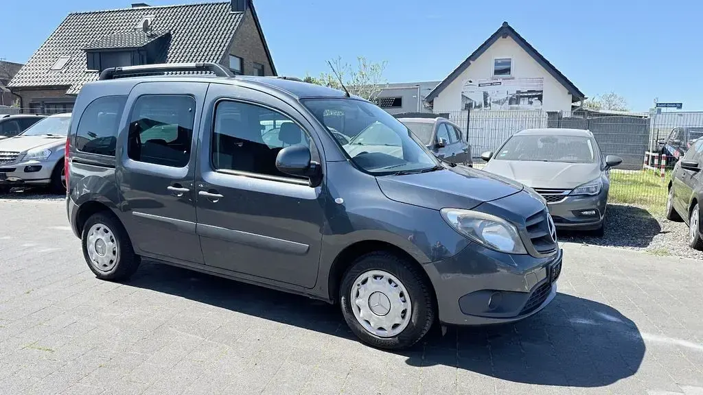 Gebraucht Mercedes Citan 109 90 PS (66 kW) 2013 Grau Van / Kleinbus