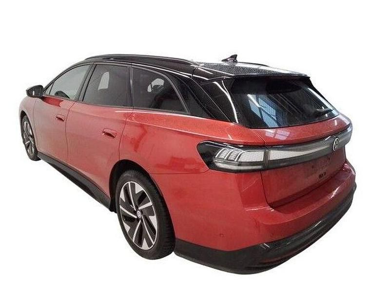 Gebraucht VW ID.7 Pro 210 kW (286 PS) 2025 Rot Kombi