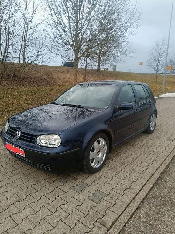 Gebraucht VW Golf IV Trendline 116 PS (85 kW) 2002 Blau Limousine