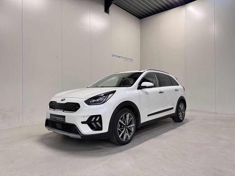 Weiß Gebraucht 2020 Kia Niro SUV | 17.990 € (Fairer Preis) - Bild 1/4