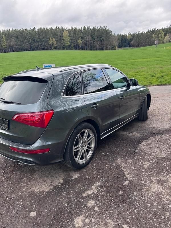 Gebraucht Audi Q5 239 PS (175 kW) 2009 Grau SUV