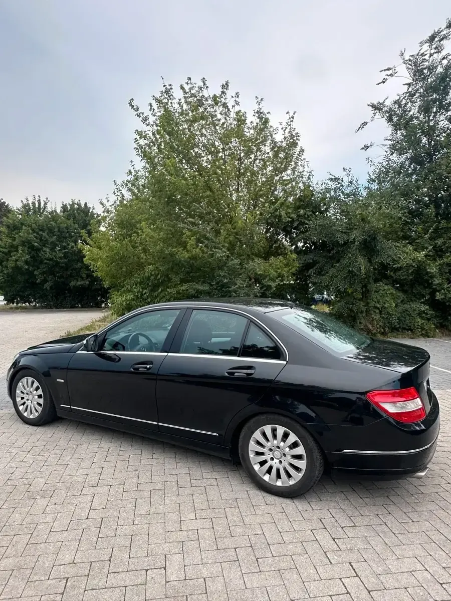 Gebraucht Mercedes C200 2007 Schwarz Limousine