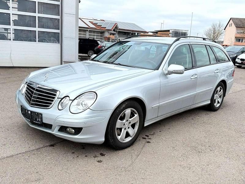 Gebraucht Mercedes E280 Elegance 190 PS (139 kW) 2006 Silber Kombi
