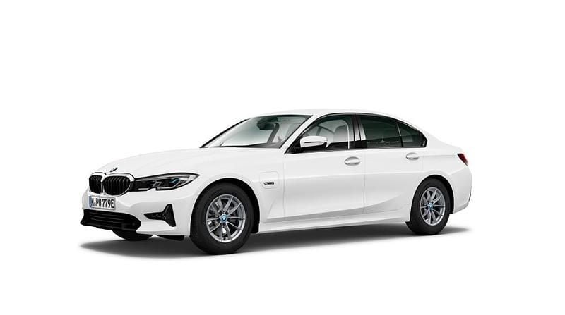 Gebraucht 2022 BMW 330 Shadowline Limousine | 29.909 € (Guter Preis) - Bild 1/3