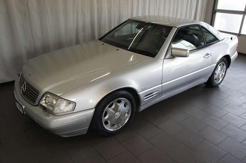 Gebraucht Mercedes SL320 231 PS (169 kW) 1996 Brillantliber 744 Cabrio