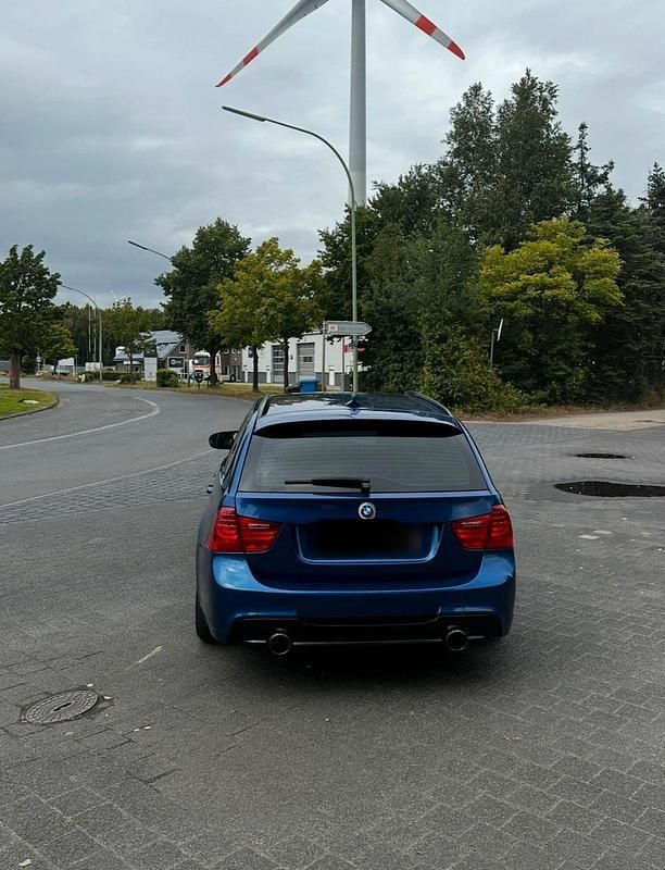 Gebraucht BMW 335 306 PS (225 kW) 2009 Blau Kombi
