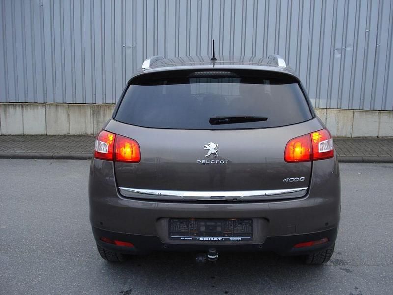 Gebraucht Peugeot 4008 Allure 114 PS (83 kW) 2013 Braun SUV