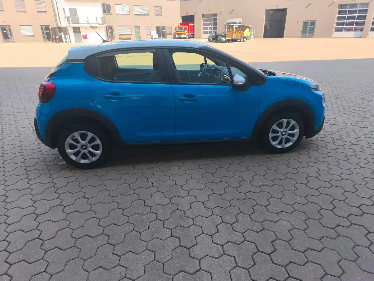 Gebraucht Citroën C3 Feel 82 PS (60 kW) 2020 Blau Kleinwagen