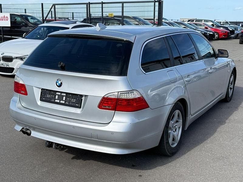 Gebraucht BMW 525 197 PS (144 kW) 2008 Silber Kombi