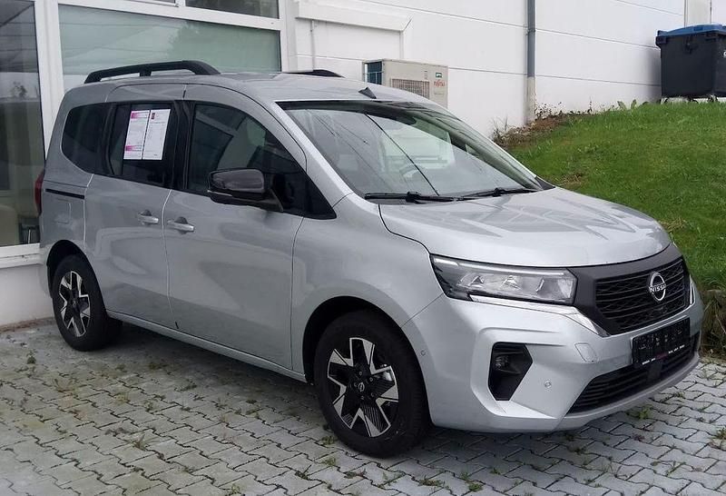 Highland grey metallic Neu 2025 Nissan Townstar Tekna Van | 30.990 € (Fairer Preis) - Bild 1/4