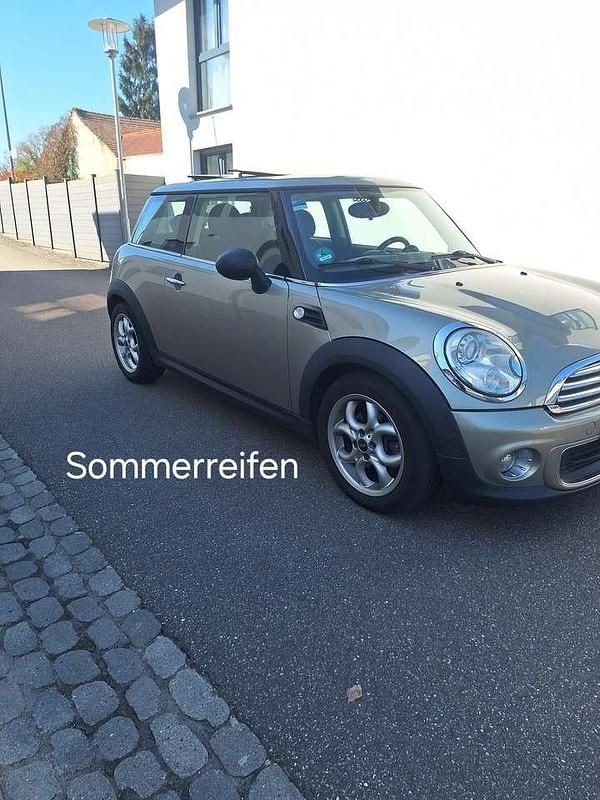 Usado Mini ONE 98 HP (72 kW) 2010 Cinzento Citadino