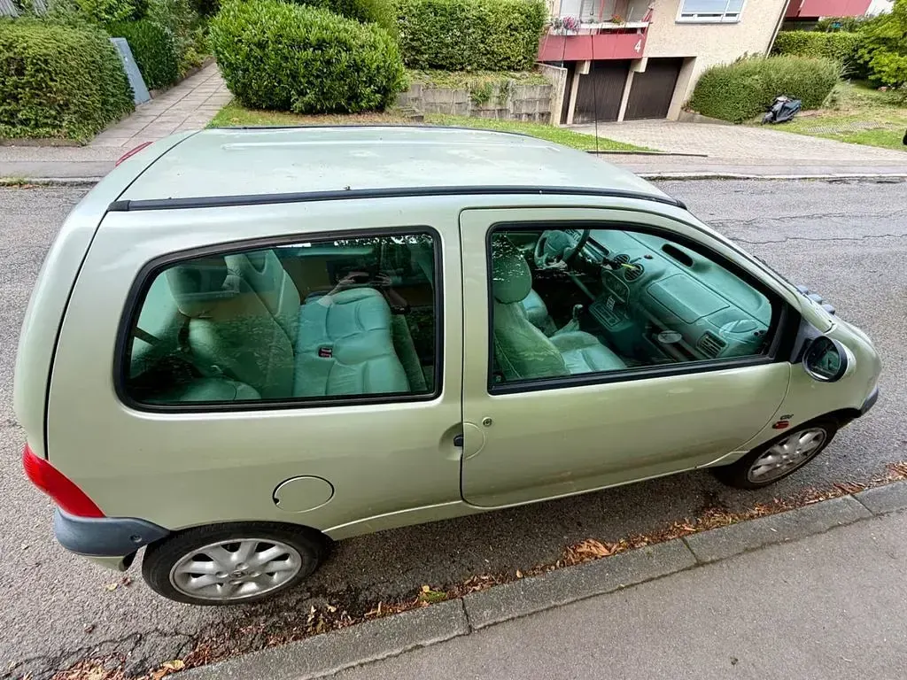 Gebraucht Renault Twingo Initiale 75 PS (55 kW) 2001 Beige Kleinwagen