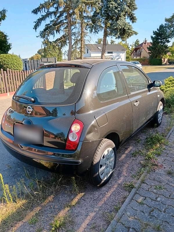Gebraucht Nissan Micra 65 PS (47 kW) 2006 Schwarz Kleinwagen