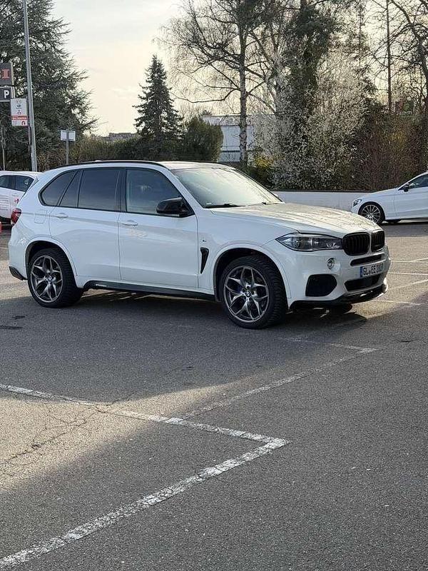 Gebraucht BMW X5 Performance 333 PS (244 kW) 2016 Weiß SUV