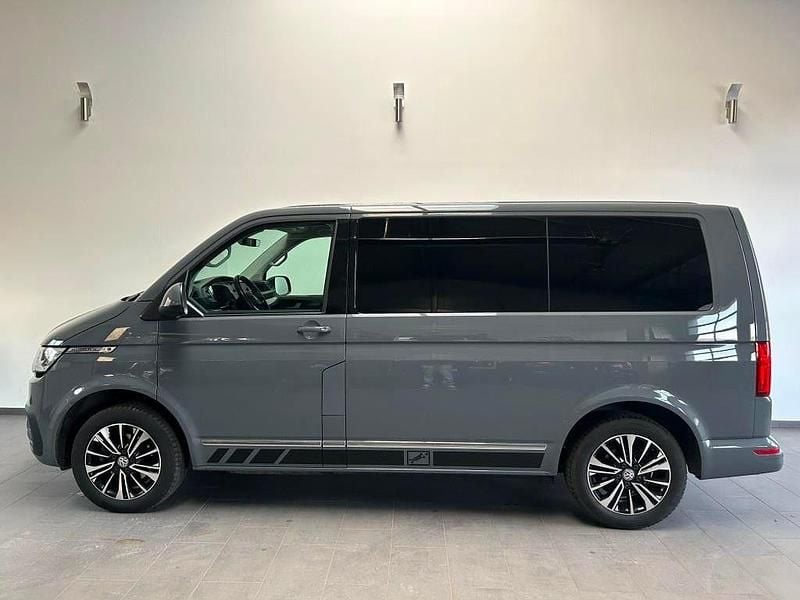 Gebraucht VW Multivan Generation Six 150 PS (110 kW) 2022 Grau Van