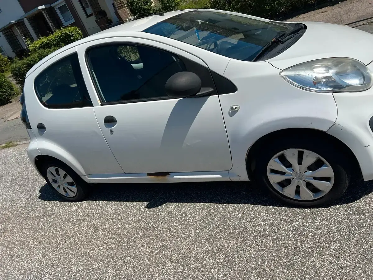 Gebraucht Citroën C1 50 PS (36 kW) 2012 Weiß Kleinwagen